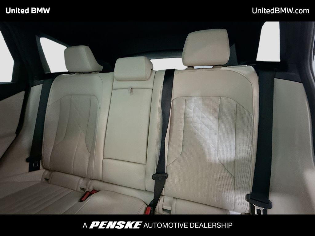 Thumbnail: 2025 BMW X3 - 12