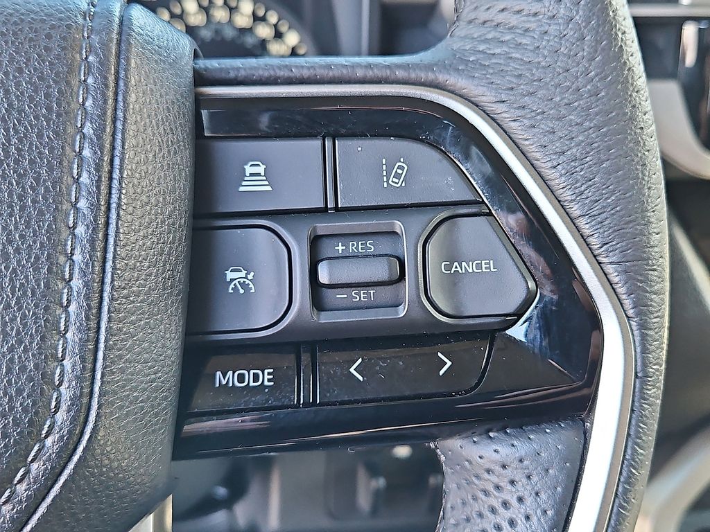 Thumbnail: 2023 Toyota Tundra - 25