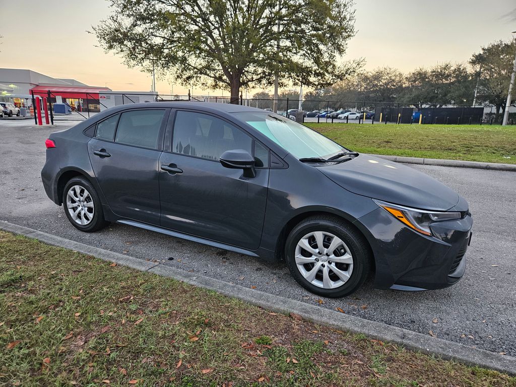 2024 Toyota Corolla LE 7