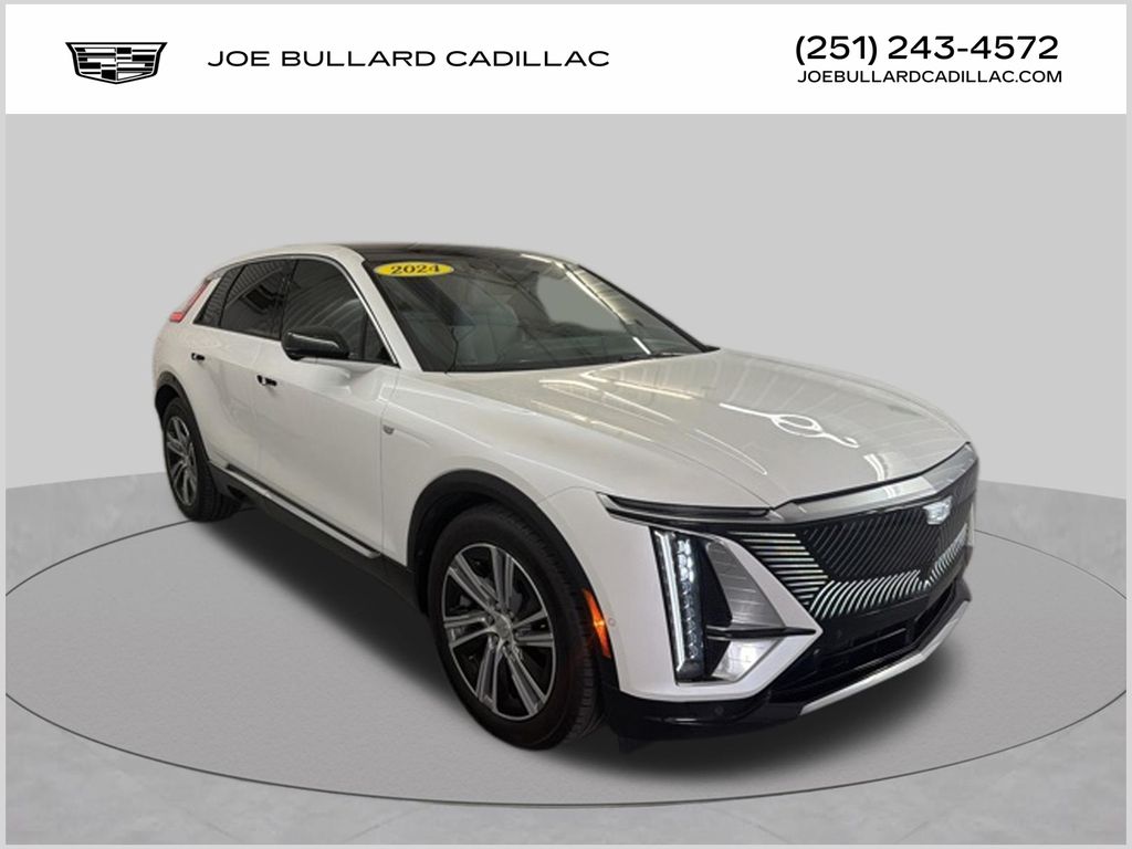 Crystal White Tricoat 2024 Cadillac LYRIQ SUV / Crossover Rear-Wheel Drive 1-Speed Automatic