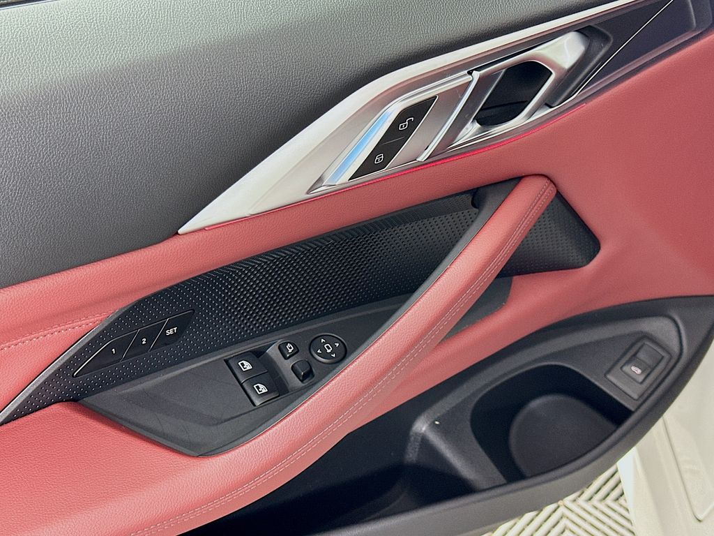 Thumbnail: 2025 BMW 4 Series - 18