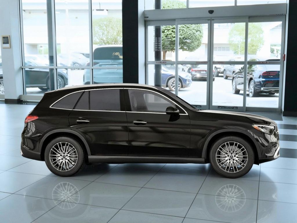 Thumbnail: 2026 Mercedes-Benz GLC - 15