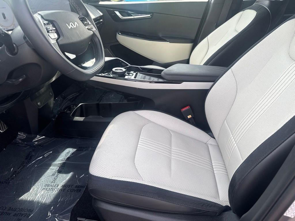 Used 2024 Gray Kia GT-Line image 13
