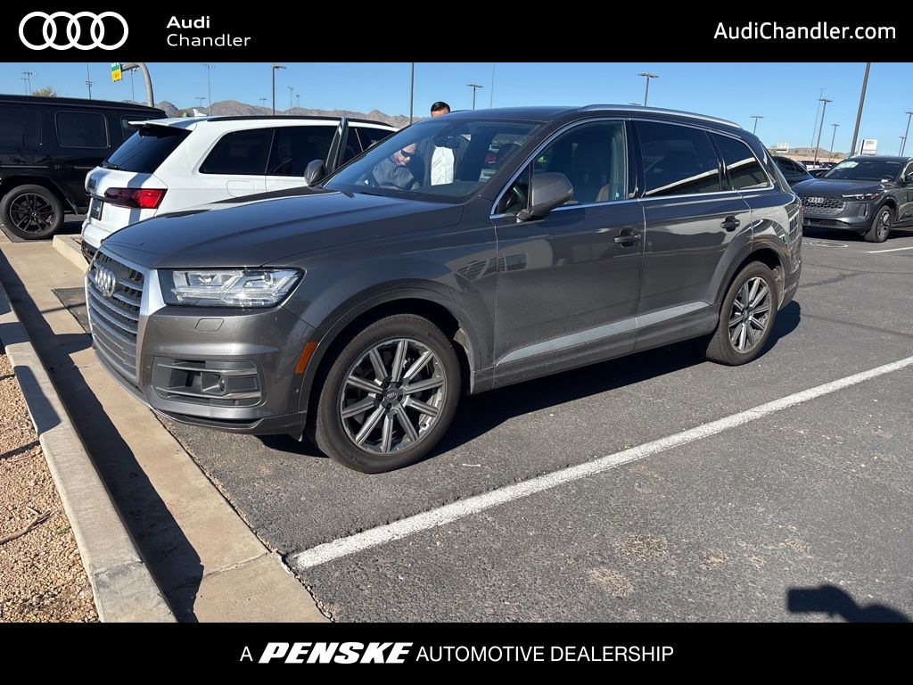 Thumbnail: 2019 Audi Q7 - 1