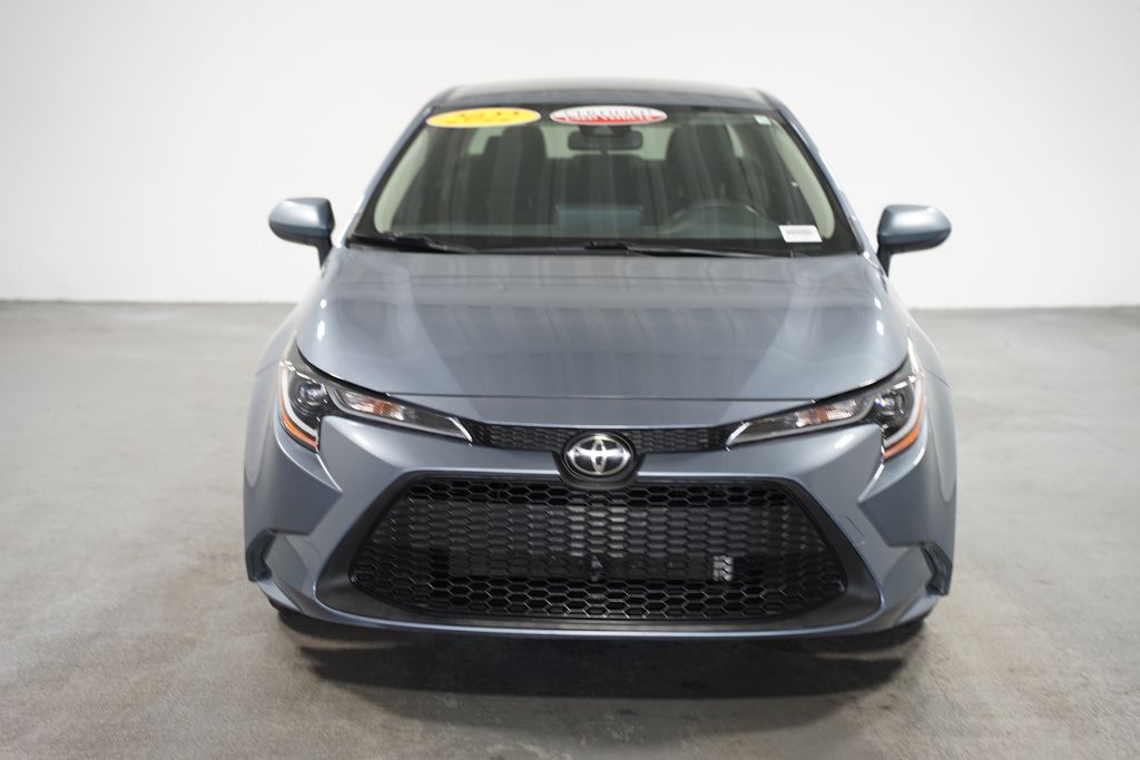 2022 Toyota Corolla LE 2