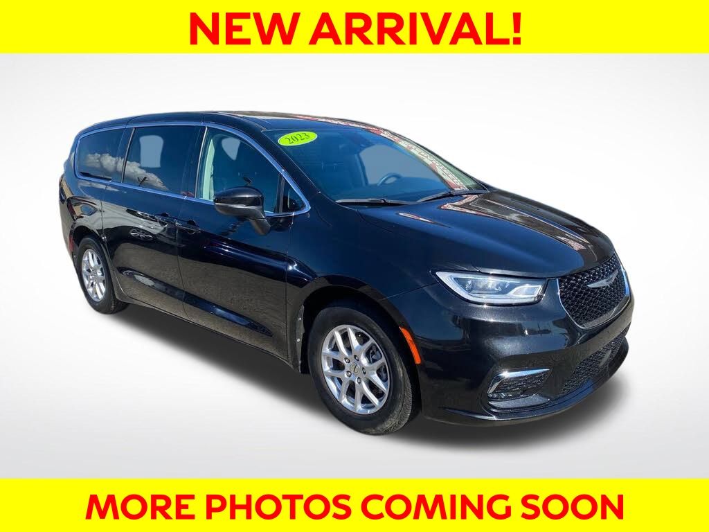 Chrysler Pacifica Touring L FWD