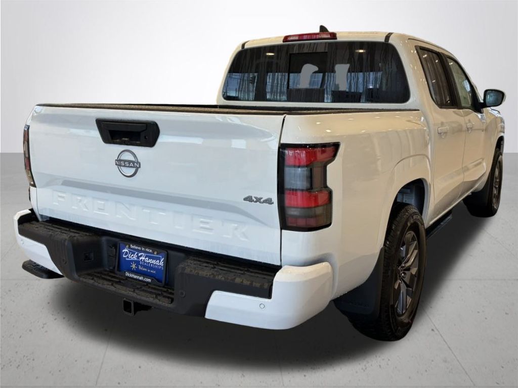 2026 Nissan Frontier SV
