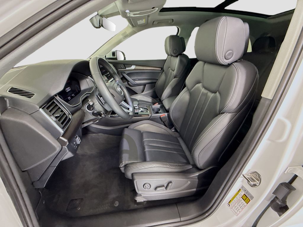 Thumbnail: 2023 Audi Q5 - 20