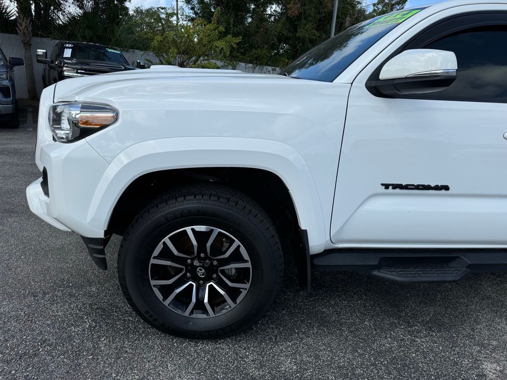 2022 Toyota Tacoma  11