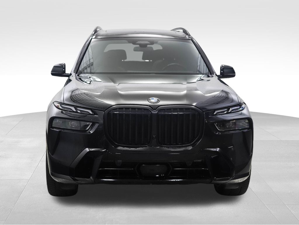 Thumbnail: 2024 BMW X7 - 8