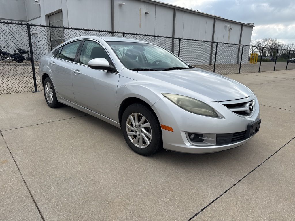 Ingot Silver 2011 Mazda MAZDA6 i Sport Sedan Front-Wheel Drive 5-Speed Automatic Overdrive