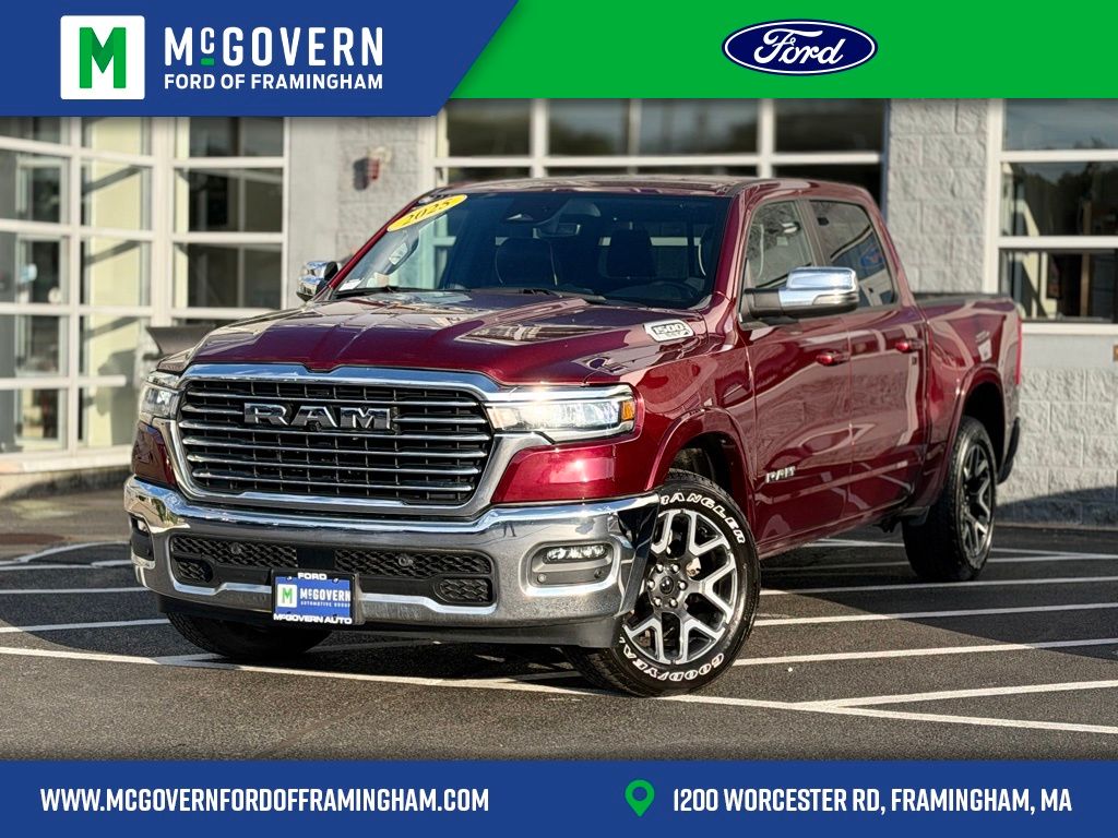 Delmonico Red Pearlcoat 2025 RAM 1500 Pickup Truck Four-Wheel Drive 8-Speed Automatic