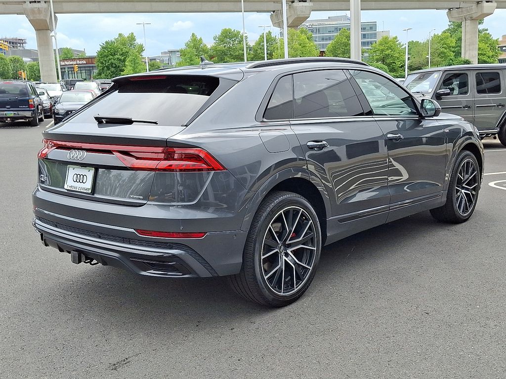 2021 Audi Q8 Prestige 4