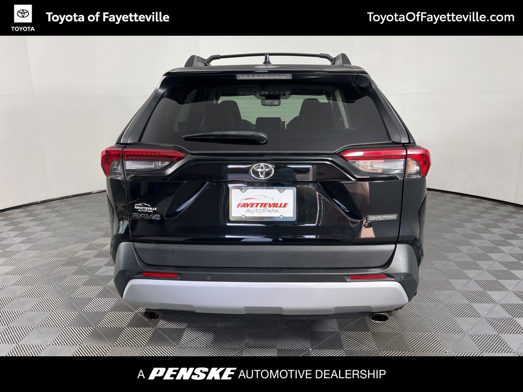 2019 Toyota RAV4 Adventure 10