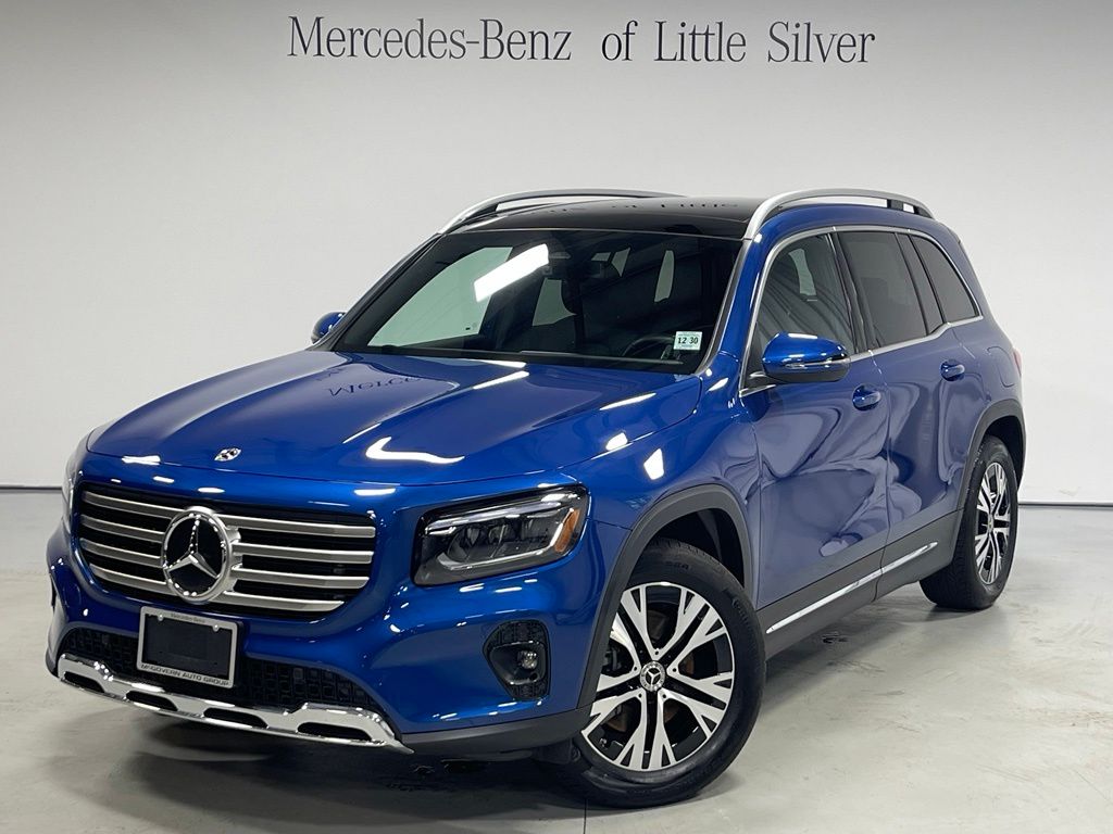 2026 Mercedes-Benz GLB Azul SUV/Crossover Tracción en las cuatro ruedas 8 velocidades Doble cloch