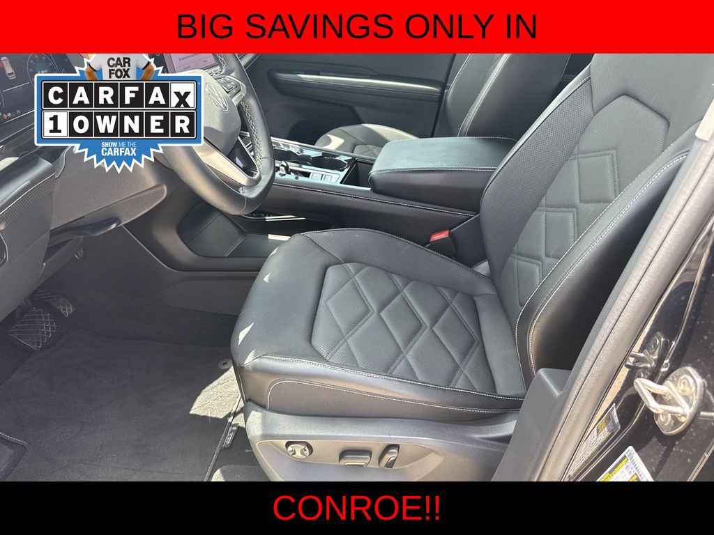 2024 Volkswagen Atlas 2.0T SE w/Technology Black at Don McGill Toyota