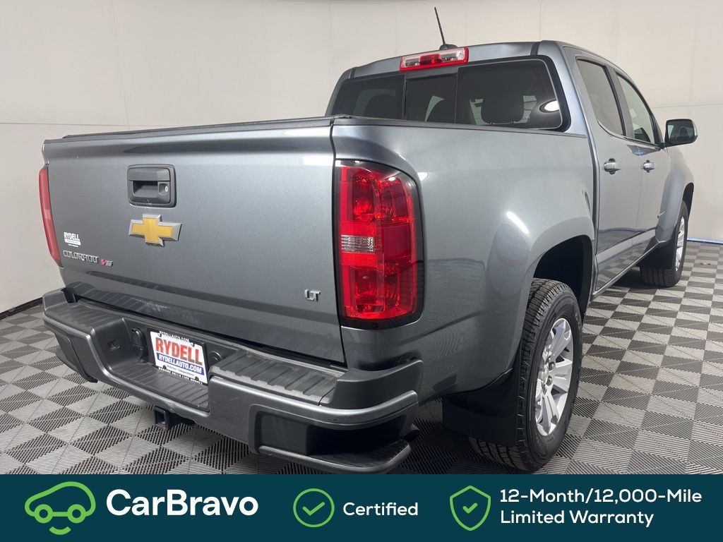 View vehicle photo 4