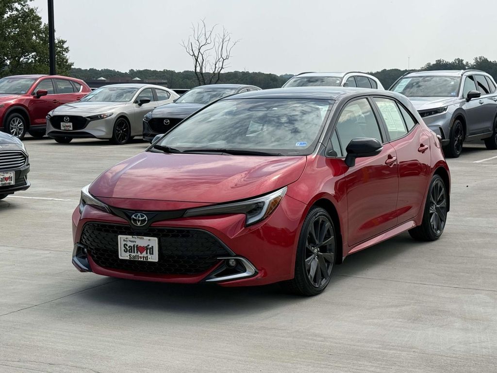 2024 Toyota Corolla Hatchback XSE