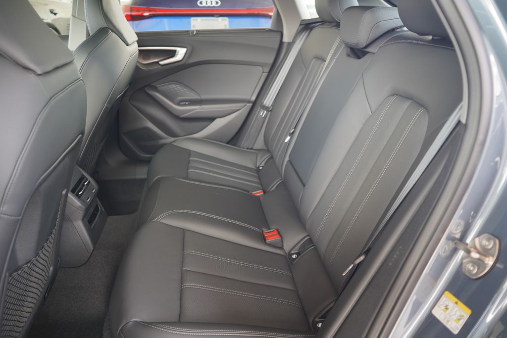 Thumbnail: 2025 Audi A5 - 7