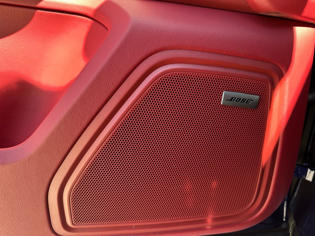 Thumbnail: 2026 Porsche Macan - 22