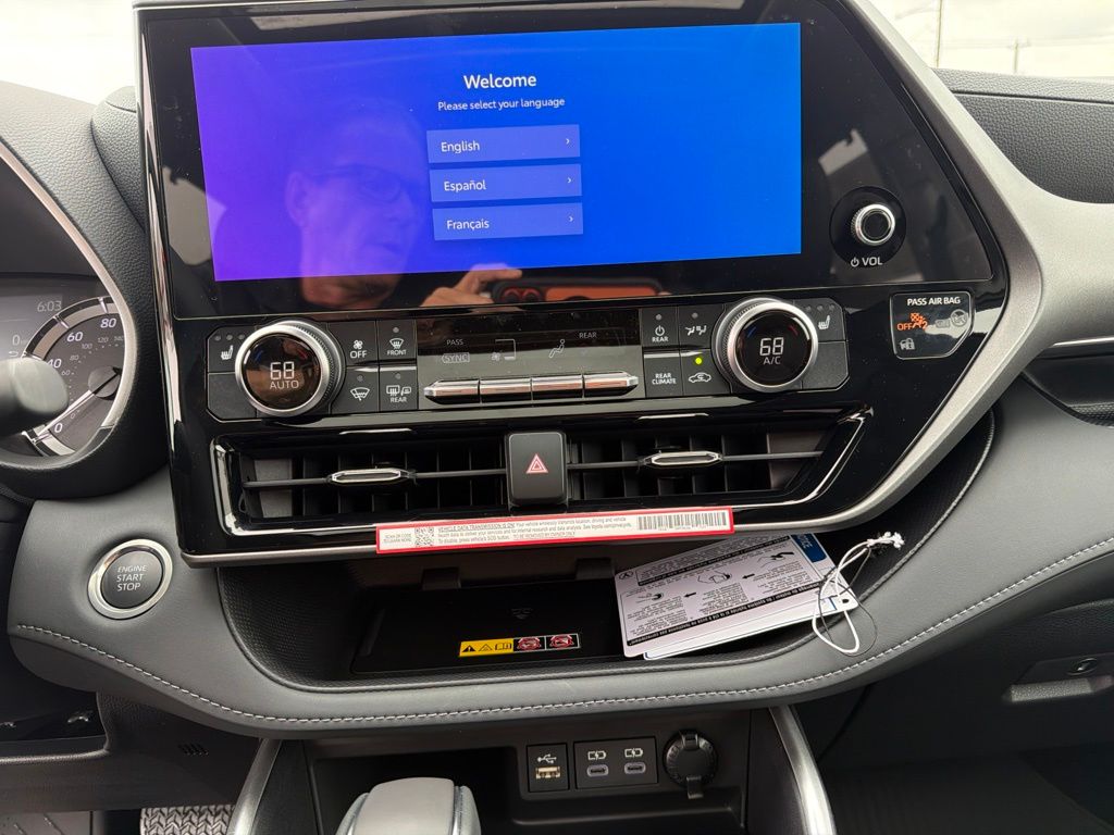 New 2026 Toyota Highlander SUV
