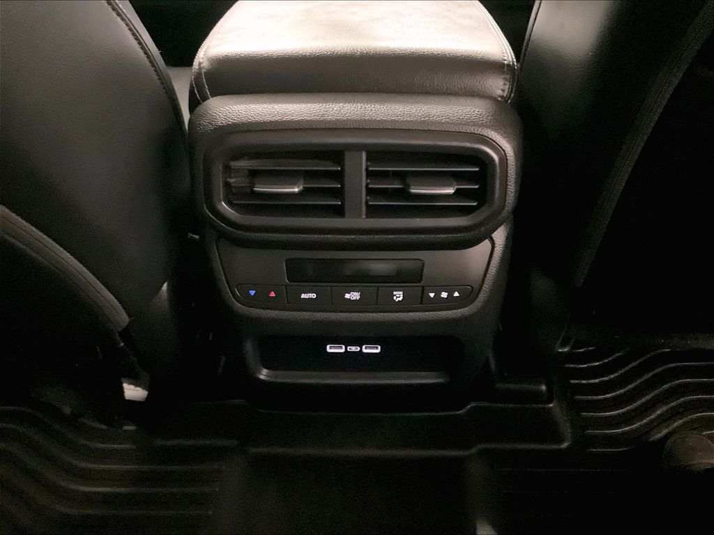 2023 Honda Pilot — photo 29