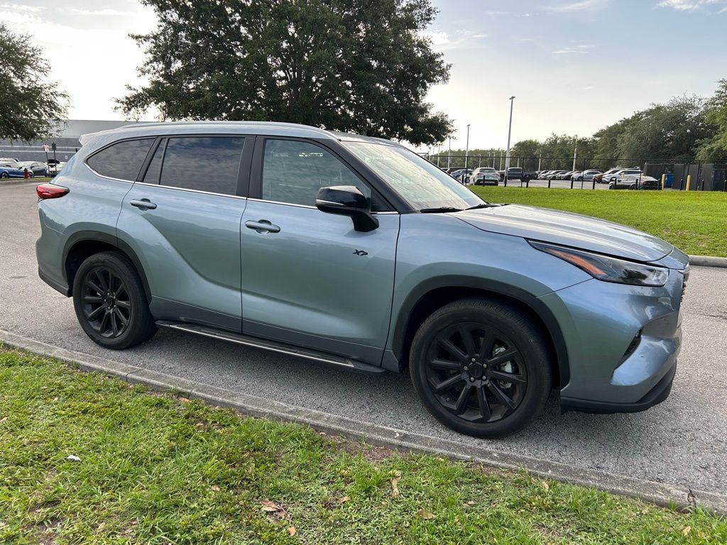 2023 Toyota Highlander XLE 7