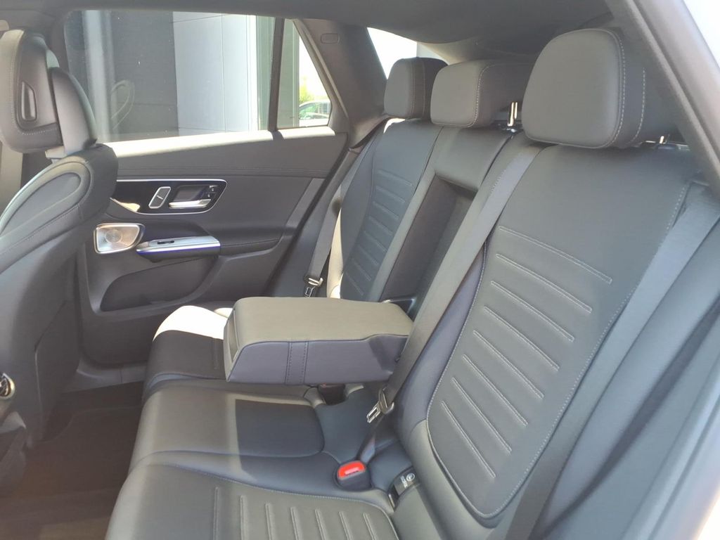 New 2026 Cirrus Silver Metallic Mercedes-Benz GLC 300 image 26