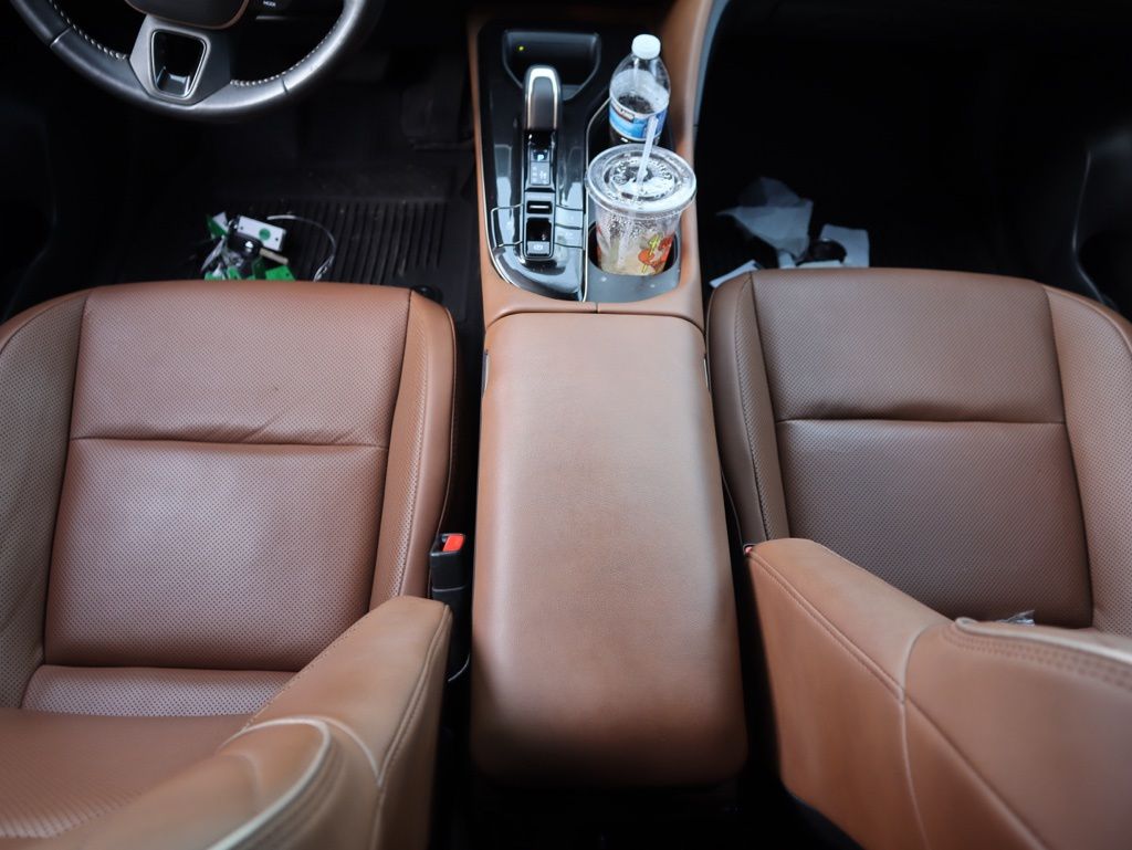 Thumbnail: 2025 Toyota Crown Signia - 7