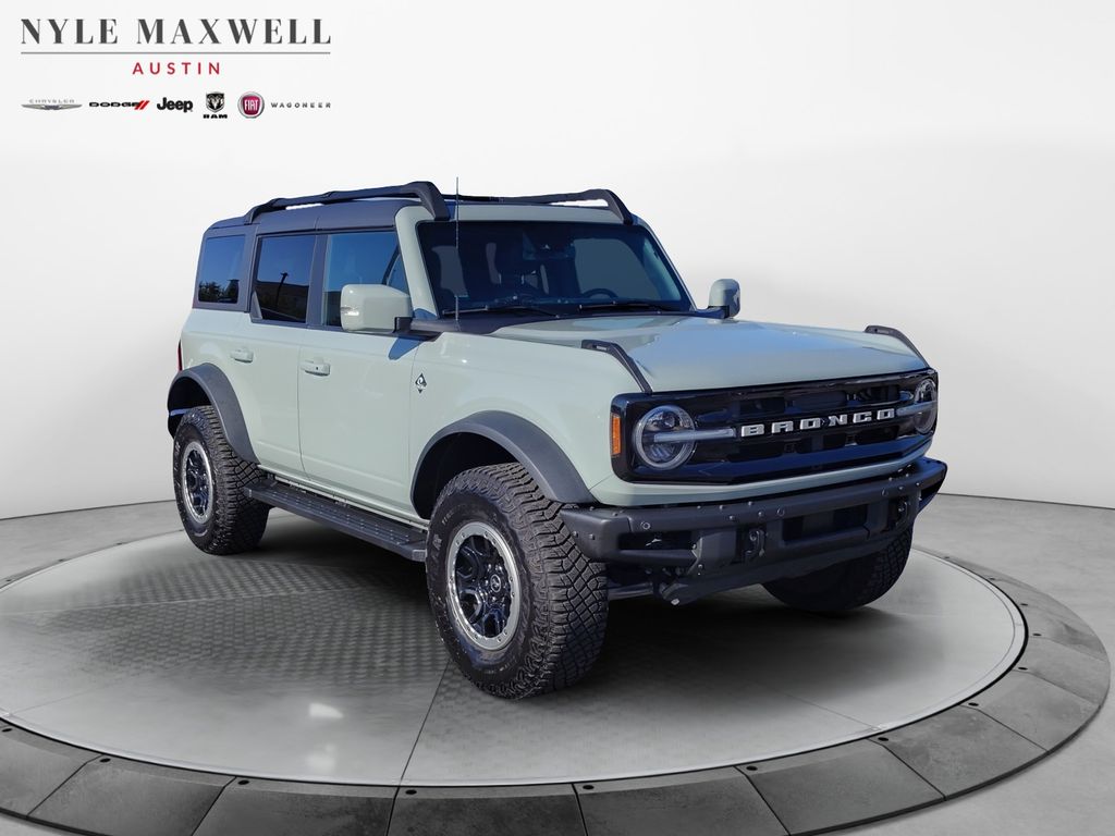 Used Car 2023 Ford Bronco  Outer Banks For Sale In Austin, Texas