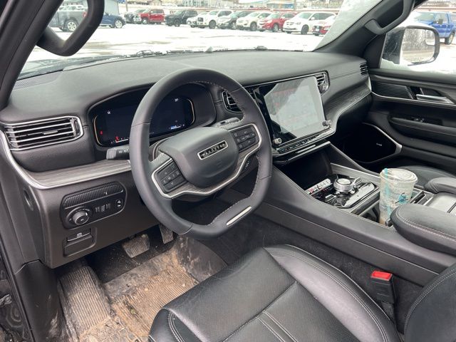 2023 Wagoneer L Wagoneer L