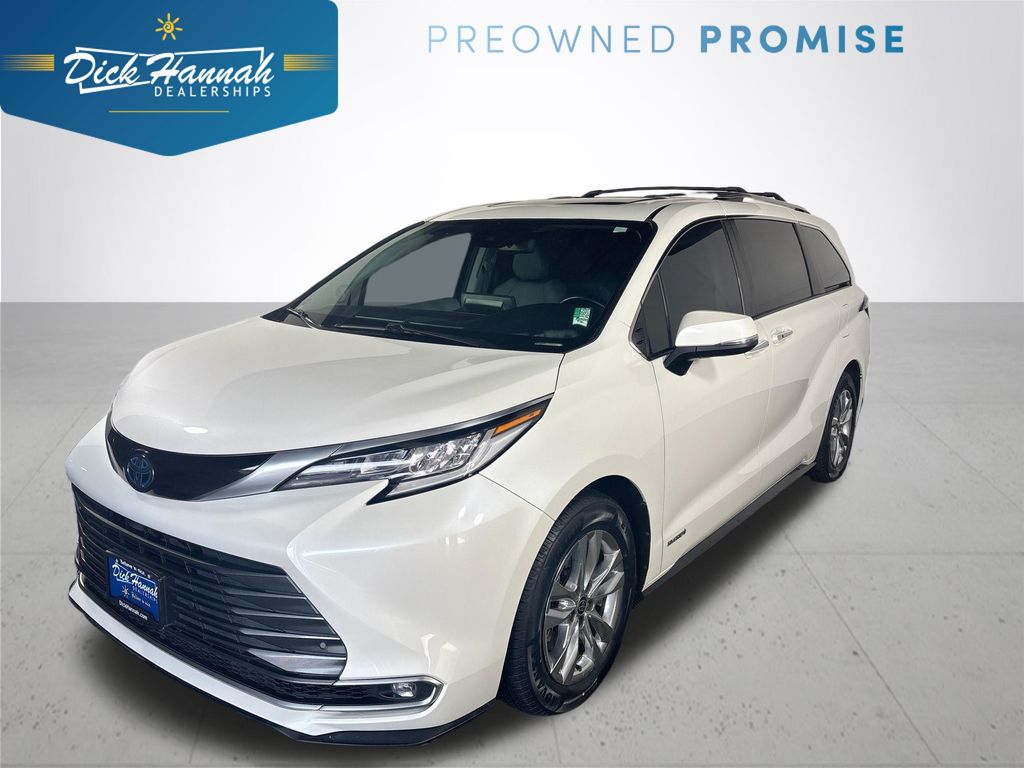 2021 Toyota Sienna Limited