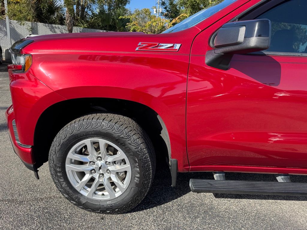 2019 Chevrolet Silverado 1500 RST 11