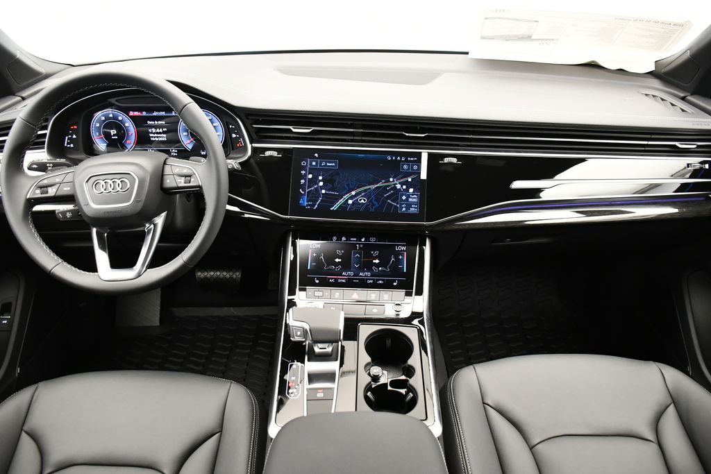 Thumbnail: 2026 Audi Q7 - 20