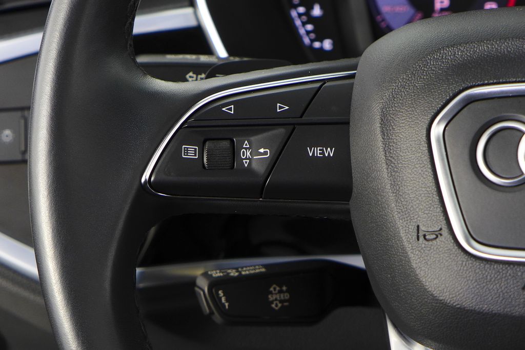 Thumbnail: 2022 Audi Q3 - 30