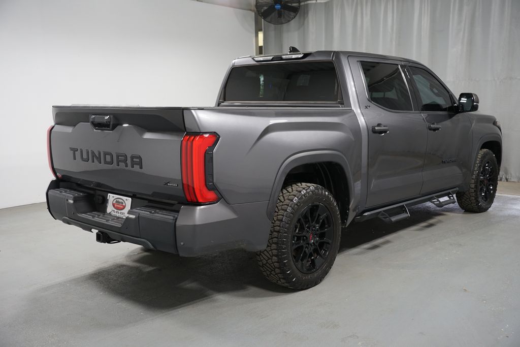 Thumbnail: 2022 Toyota Tundra - 8