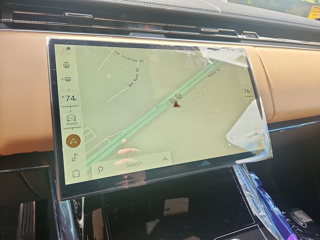 Thumbnail: 2025 Land Rover Range Rover Sport - 8