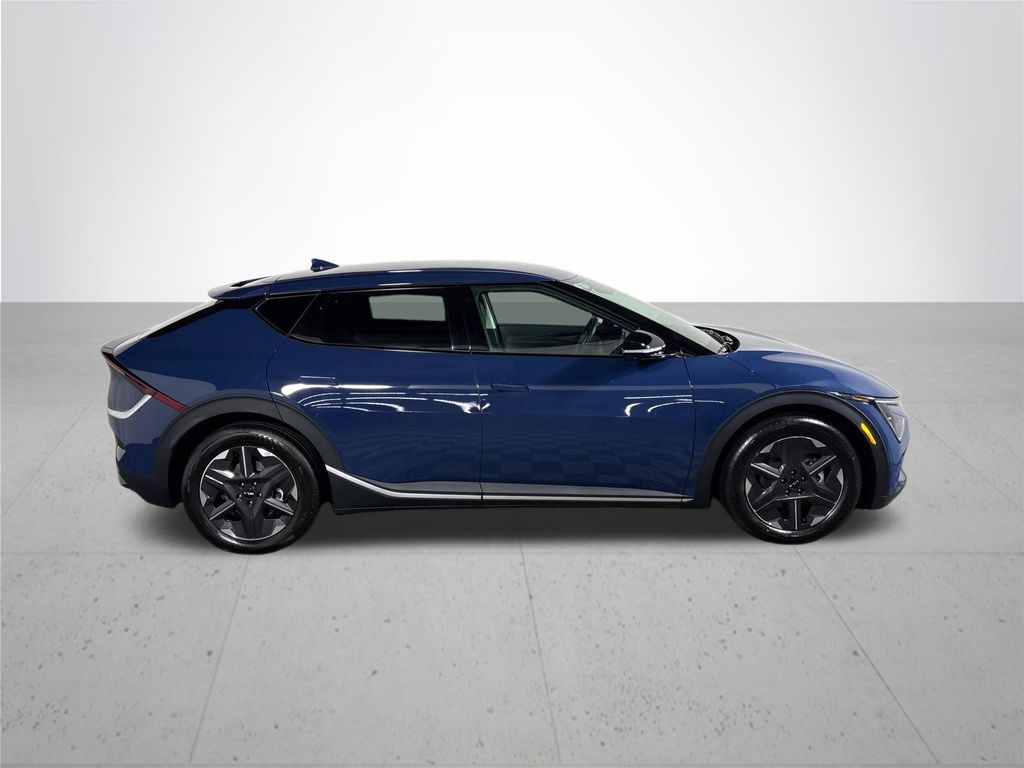 2026 Kia EV6 Light