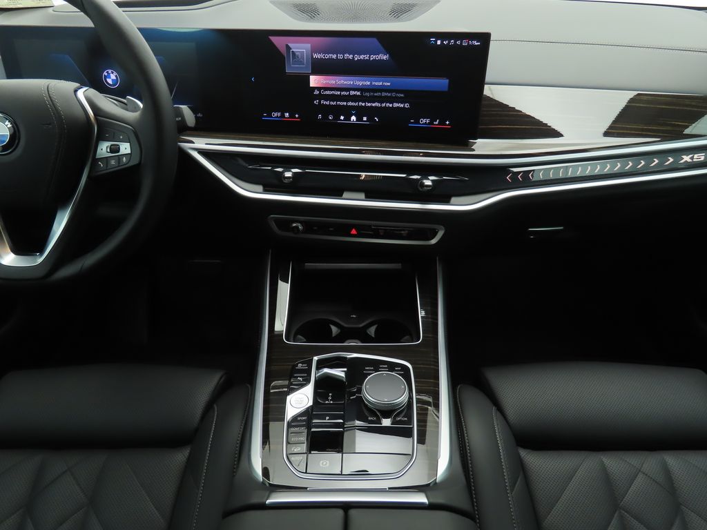 Thumbnail: 2024 BMW X5 - 13