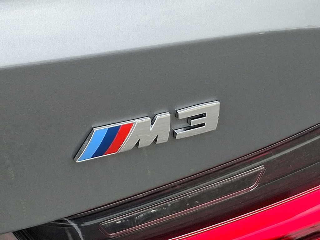 Thumbnail: 2022 BMW M3 - 32