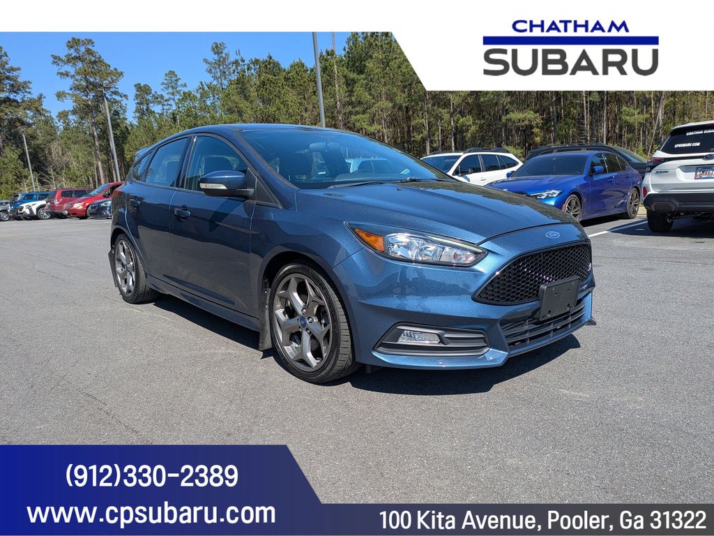 2018 Ford Focus ST