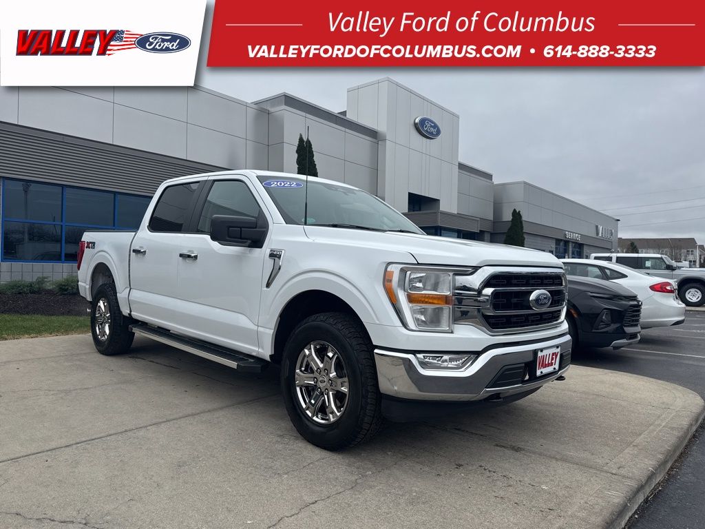 Oxford White 2022 Ford F-150 XL SuperCrew 4WD Pickup Truck Four-Wheel Drive Automatic