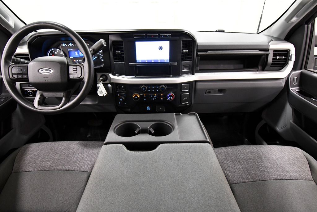 Used 2024 Ford F-350SD Truck