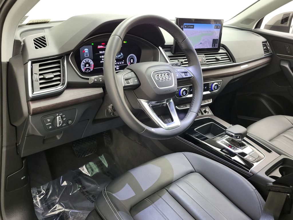 Thumbnail: 2023 Audi Q5 - 27