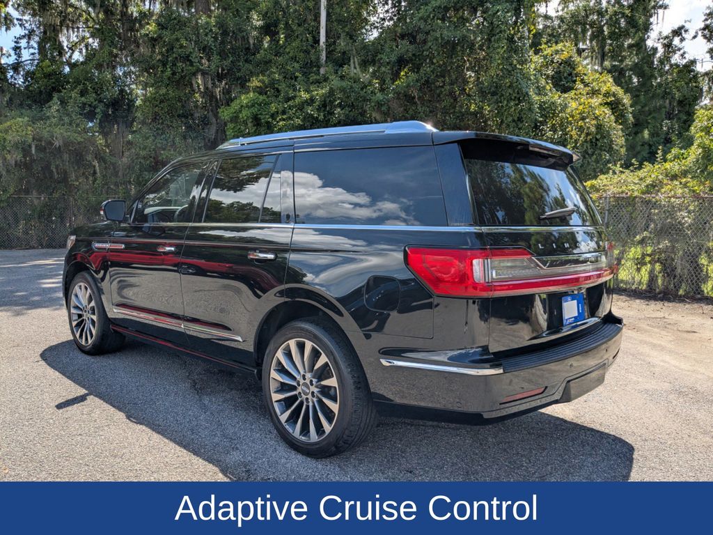 2018 Lincoln Navigator Select