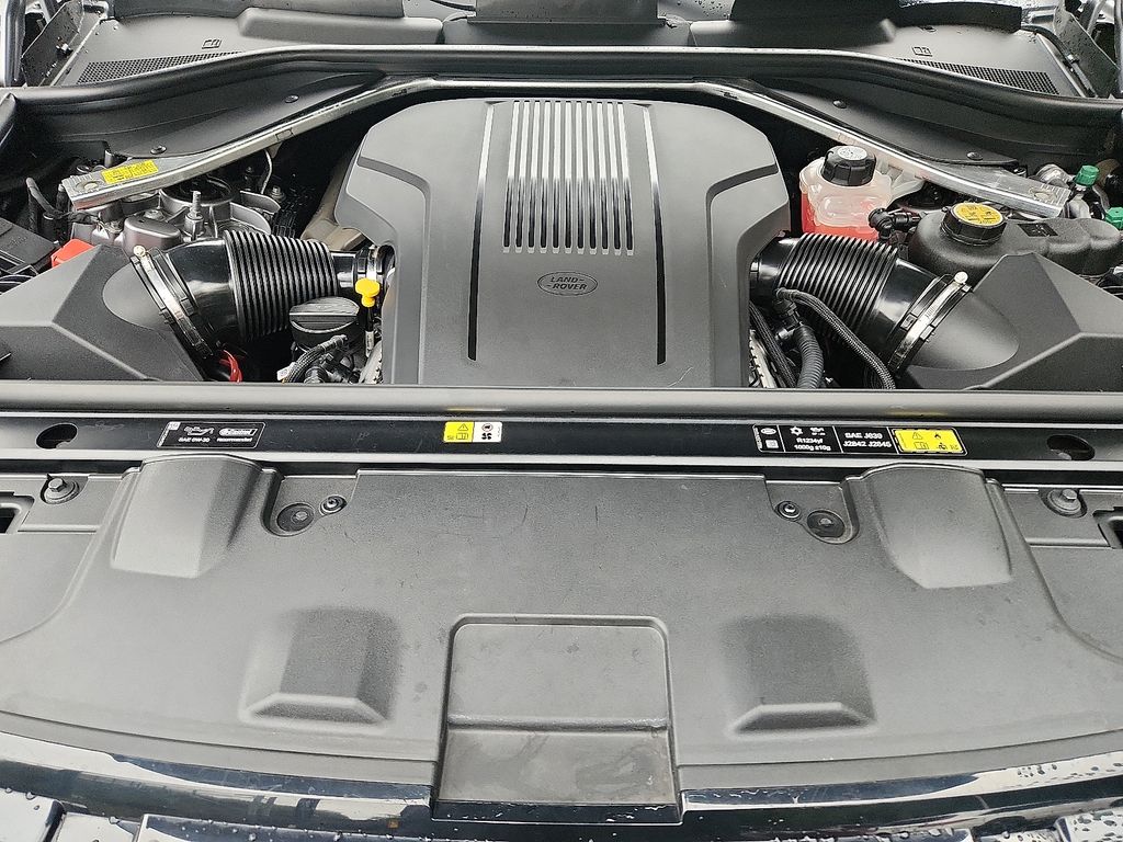 Thumbnail: 2024 Land Rover Range Rover - 29