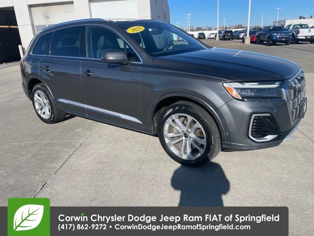 Gray 2025 Audi Q7 quattro Premium Plus 55 TFSI SUV / Crossover All-Wheel Drive 8-Speed Automatic