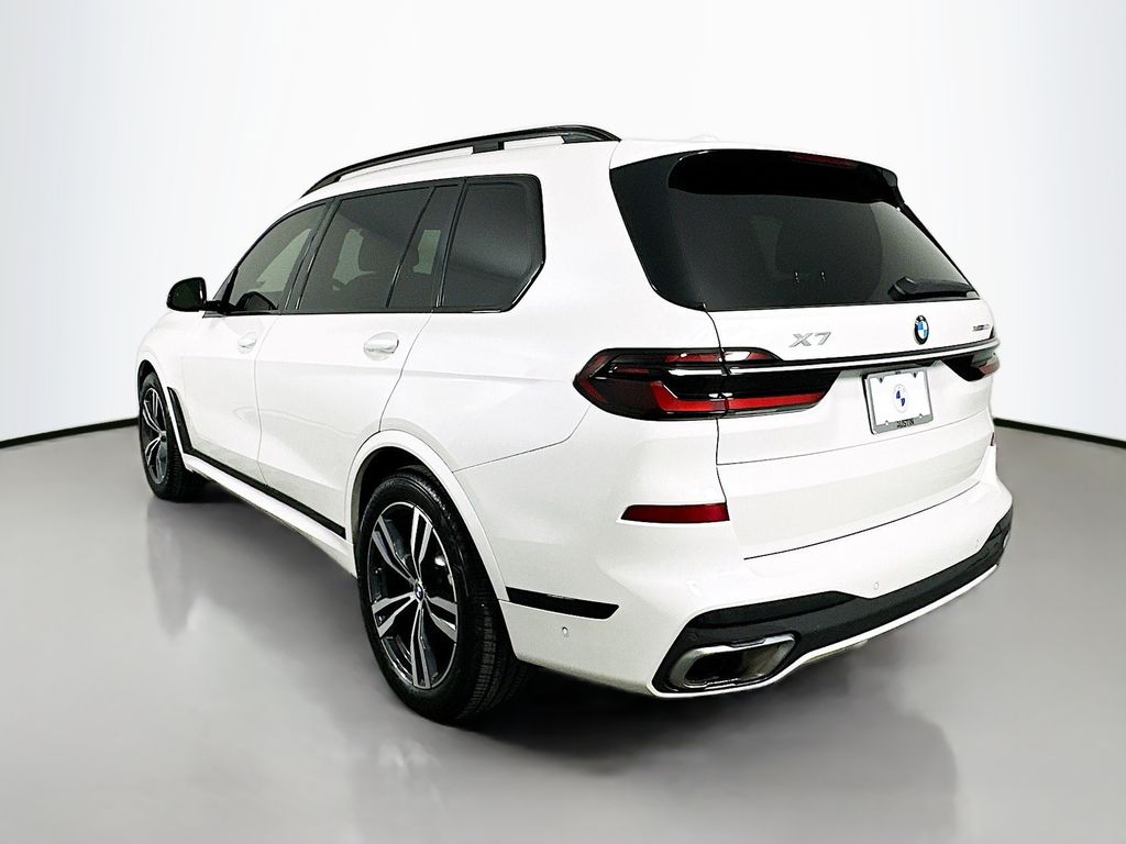 2023 BMW X7 xDrive40i 7