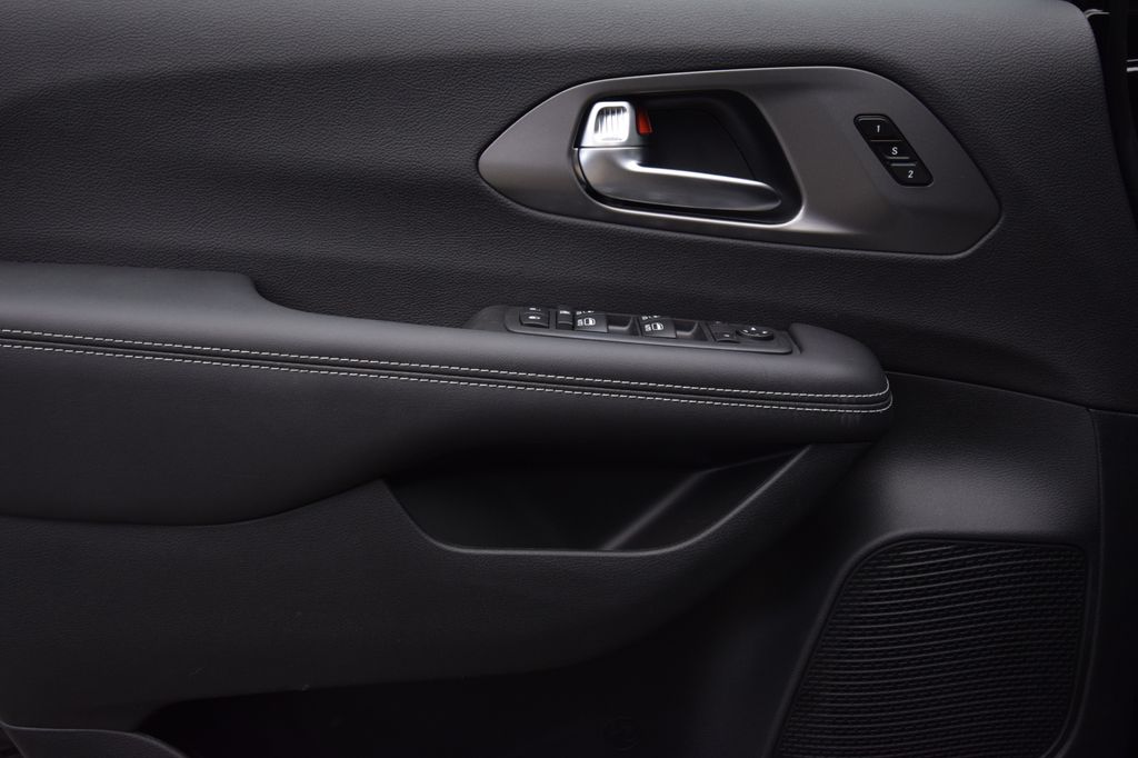 new 2026 Chrysler Pacifica car, priced at $42,456