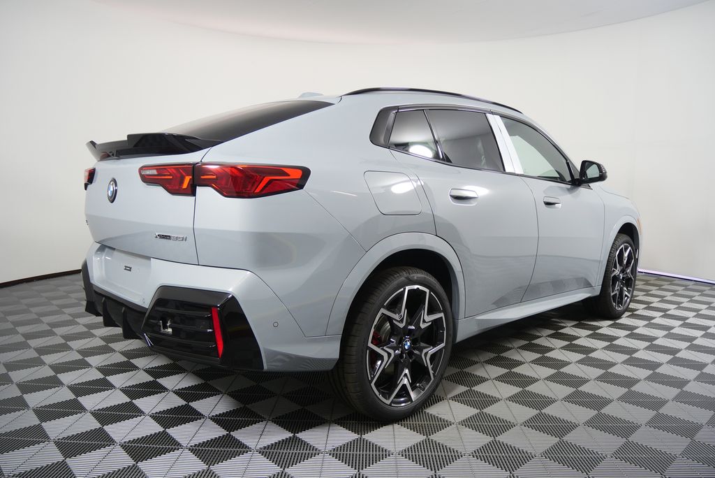 Thumbnail: 2026 BMW X2 - 3